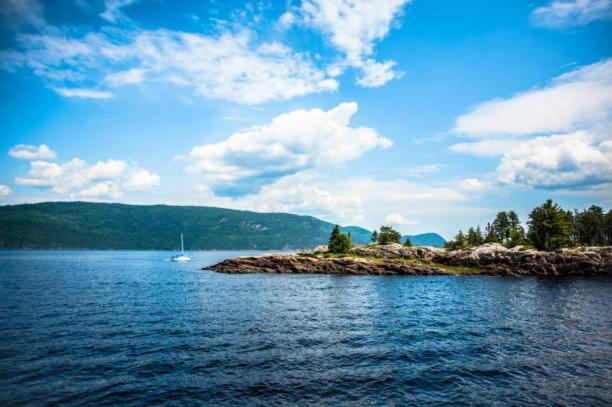 Motel De L'Anse A L'Eau Tadoussac Exteriör bild